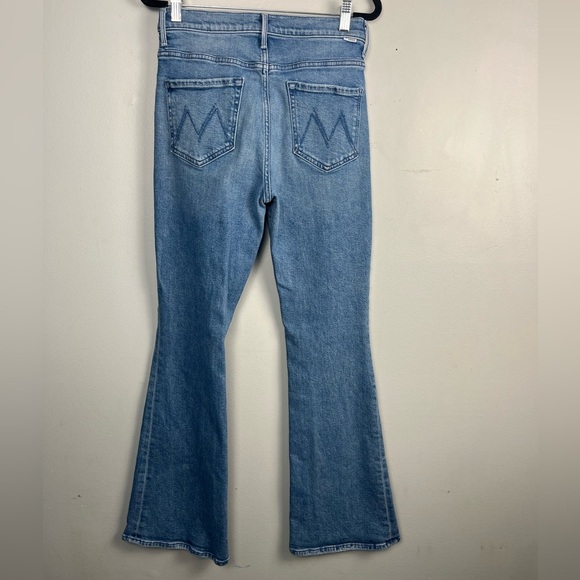 MOTHER High Waisted Weekend Skimp in On the Run
Size 29 - Picture 7 of 12